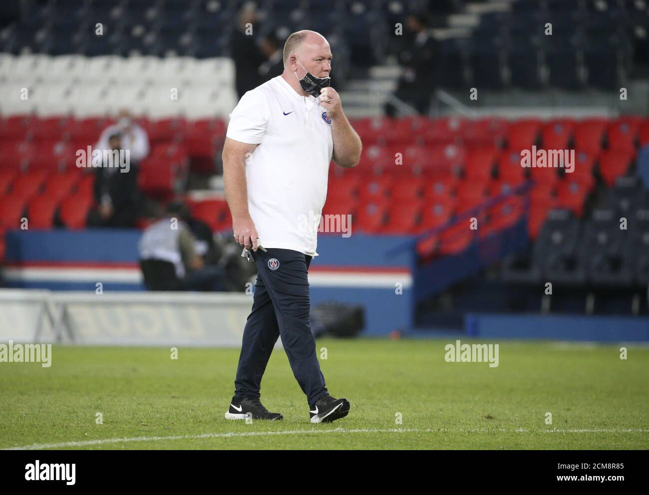 Ground manager del PSG Jonathan Calderwood durante il campionato francese Ligue 1 partita di calcio tra Paris Saint-Germain (PSG) e FC Metz su Septe Foto Stock