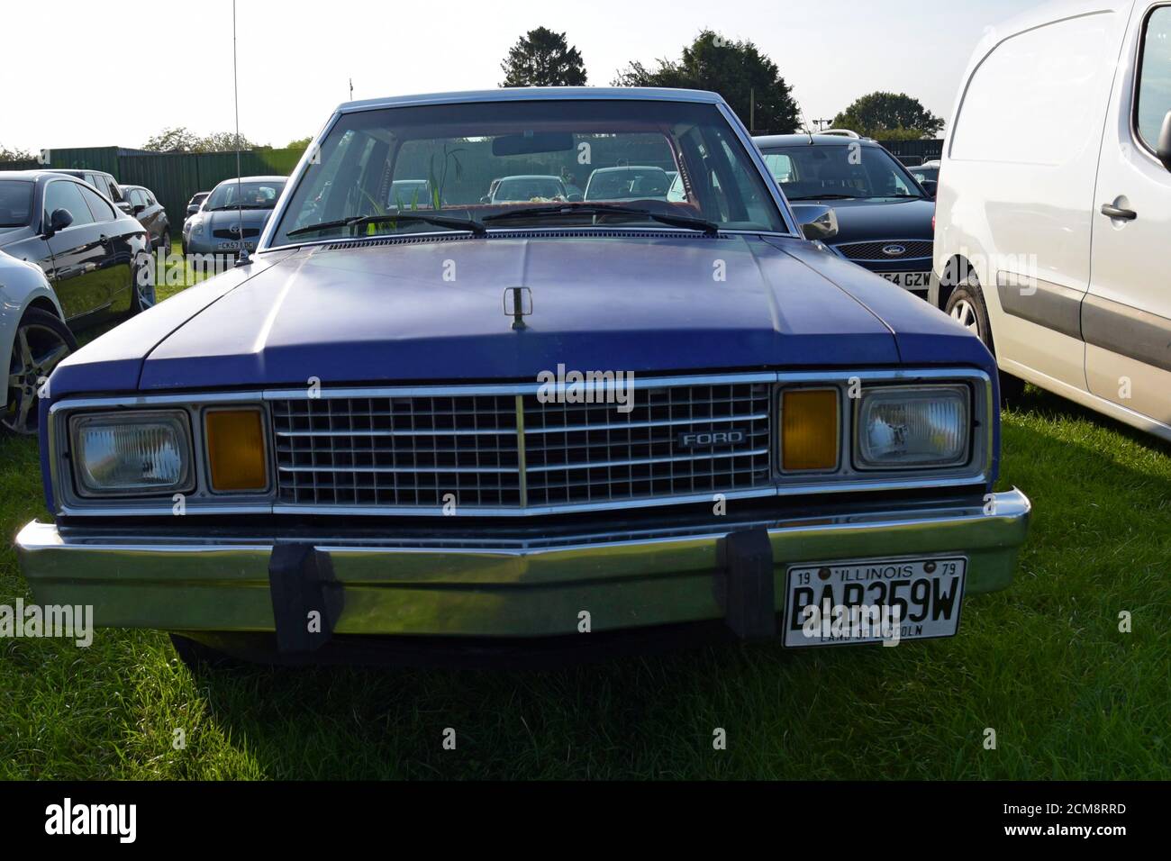 Una Ford Fairmont American 1979 visto parcheggiato in un parcheggio auto vendita stivali nel Worcestershire. REGNO UNITO Foto Stock
