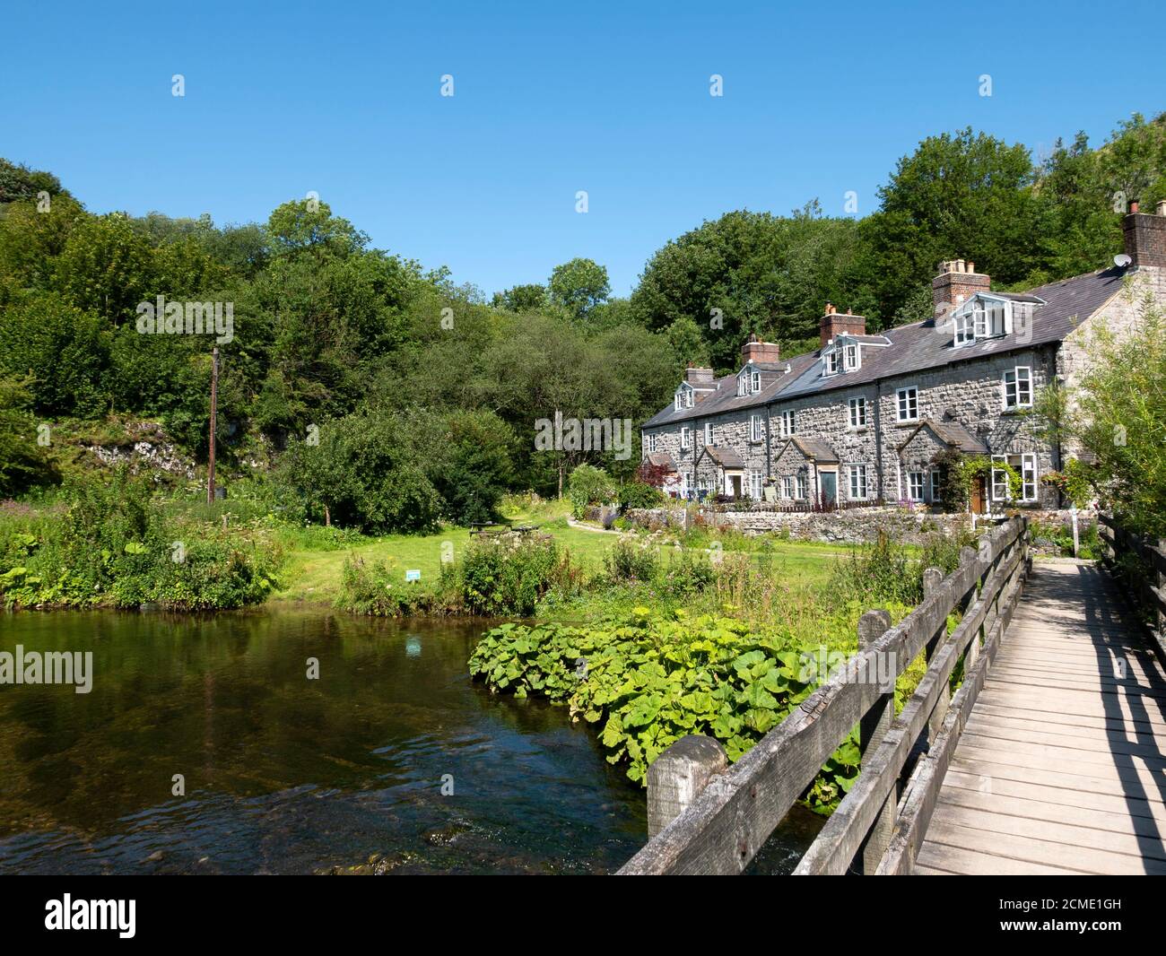 Blackwell Mill Cottages, Chee Dale, Upper Wye Valley, Derbyshire, Inghilterra, Regno Unito. Foto Stock