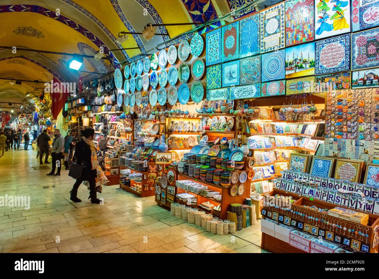 ISTANBUL - MARZO 14 2020: Il Grand Bazaar è il mercato orientale coperto più famoso del mondo. Istanbul, Turchia, Istanbul, Turchia Foto Stock