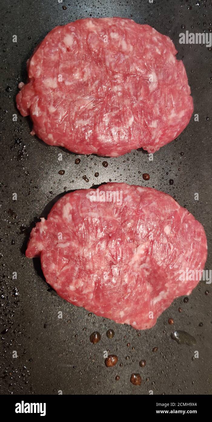 due hamburger di vitello come fast food Foto Stock