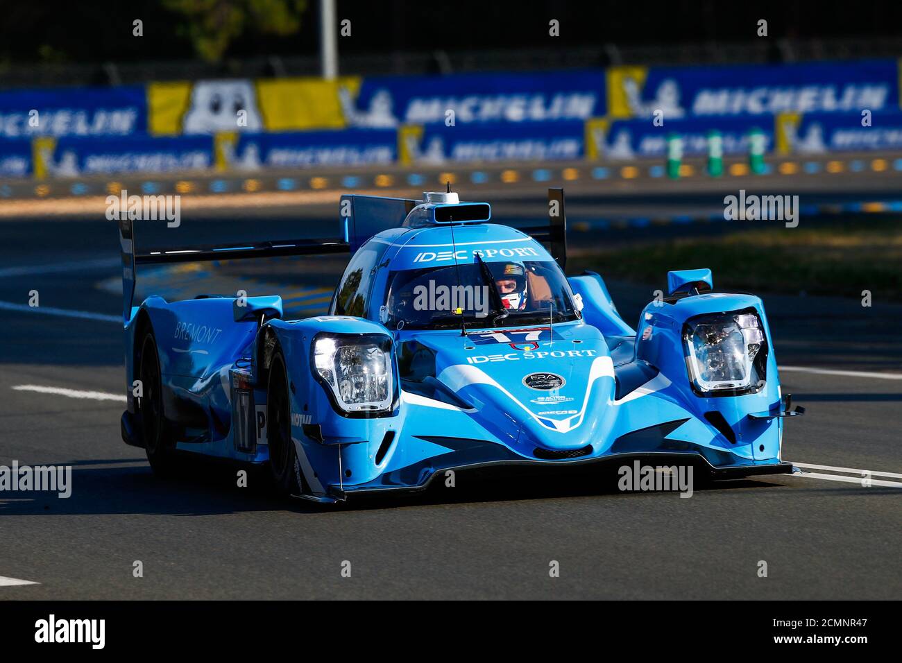 Le Mans, Francia. 17 settembre 2020. 17 Kennard Jonathan (gbr), Merriman Dwight (usa), Tilley Kyle (gbr), IDEC Sport, Oreca 07-Gibson, azione durante le sessioni di prove libere della 2020 24 ore di le Mans, 7° appuntamento del Campionato Mondiale FIA Endurance 2019-20 sul circuito des 24 Heures du Mans, dal 16 al 20 settembre, 2020 a le Mans, Francia - Photo Xavi Bonilla / DPPI Credit: LM/DPPI/Xavi Bonilla/Alamy Live News Foto Stock