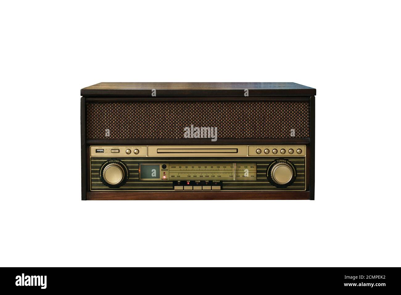 Vecchia radio in legno d'epoca isolata su sfondo bianco Foto Stock