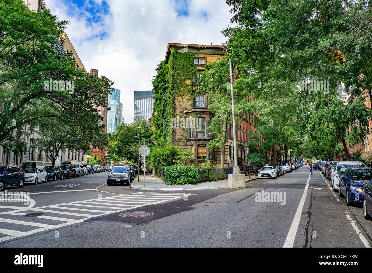 Street Scene, East 10th Street e Stuyvesant Street, East Village, New York City, New York, Stati Uniti Foto Stock