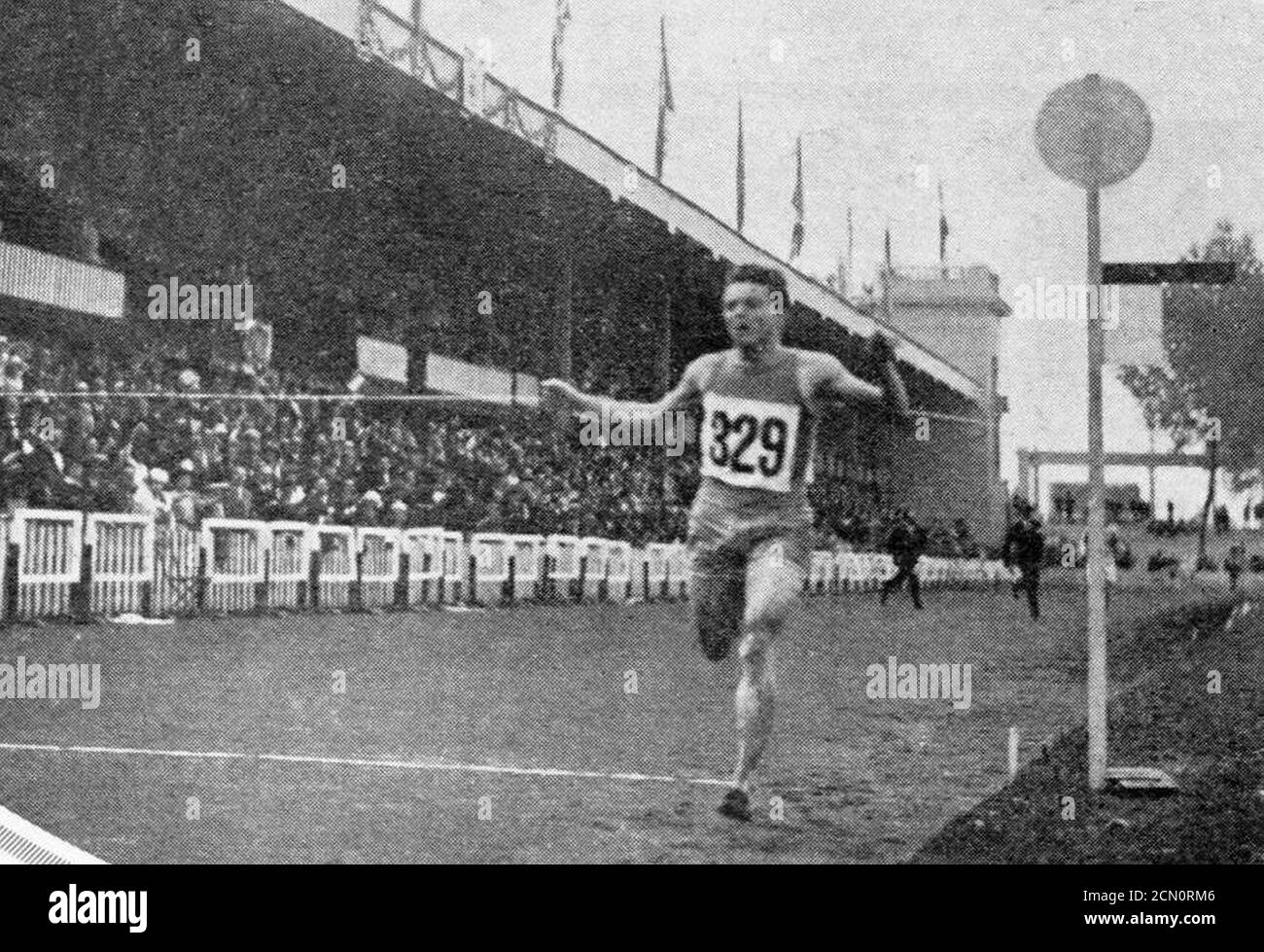 Joseph Guillemot vainqueur du 5000 mètres aux JO de 1920 - 2. Foto Stock