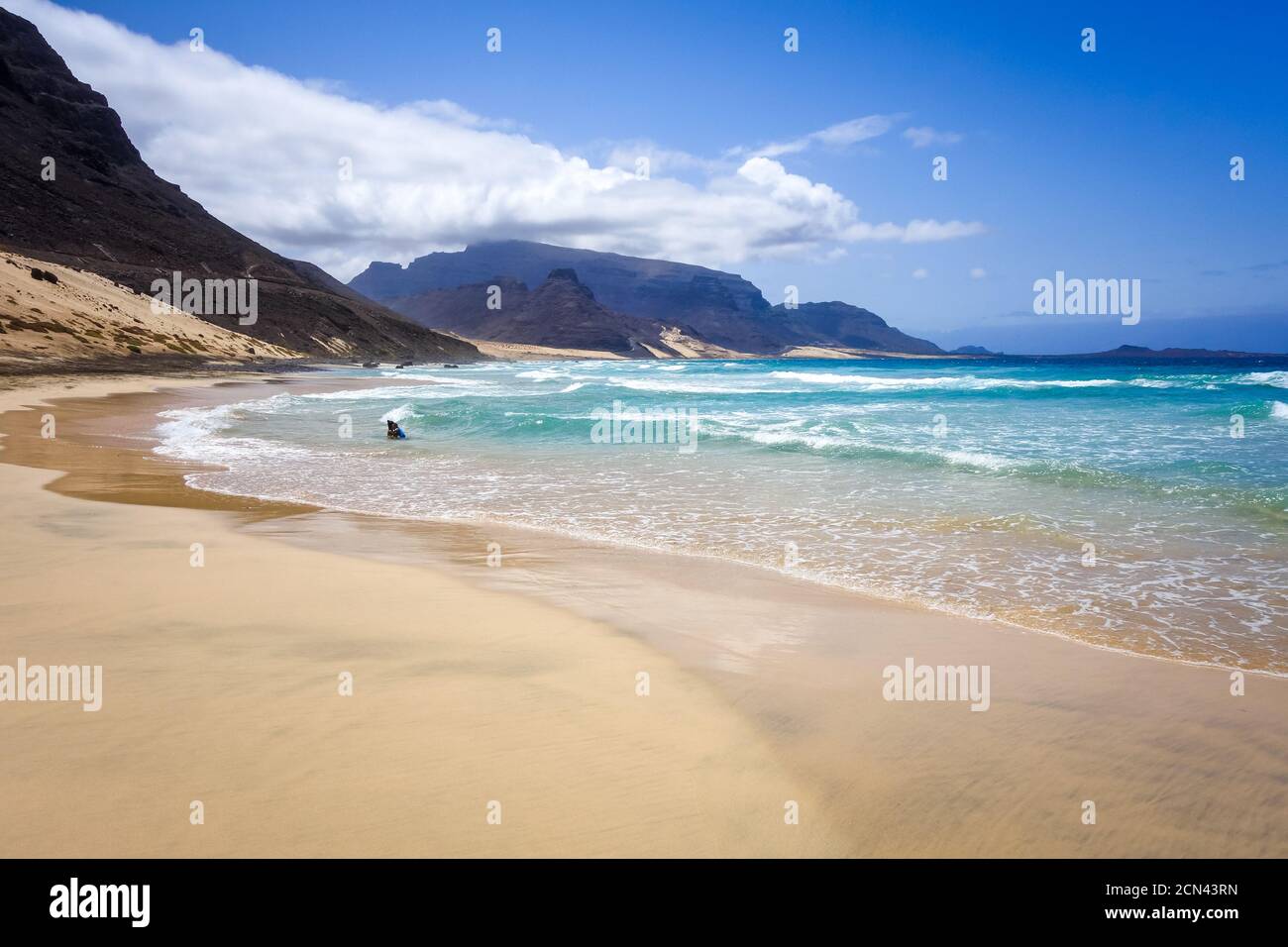 Spiaggia di Baia das Gatas sull'isola di Sao Vicente, Capo Verde Foto Stock