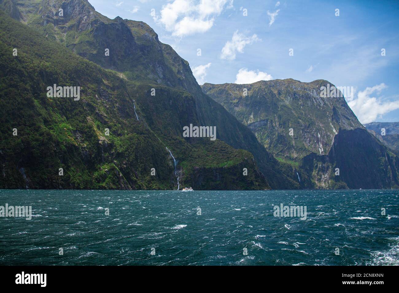 Milford Sound, parte del Fiordland National Park, Nuova Zelanda Foto Stock