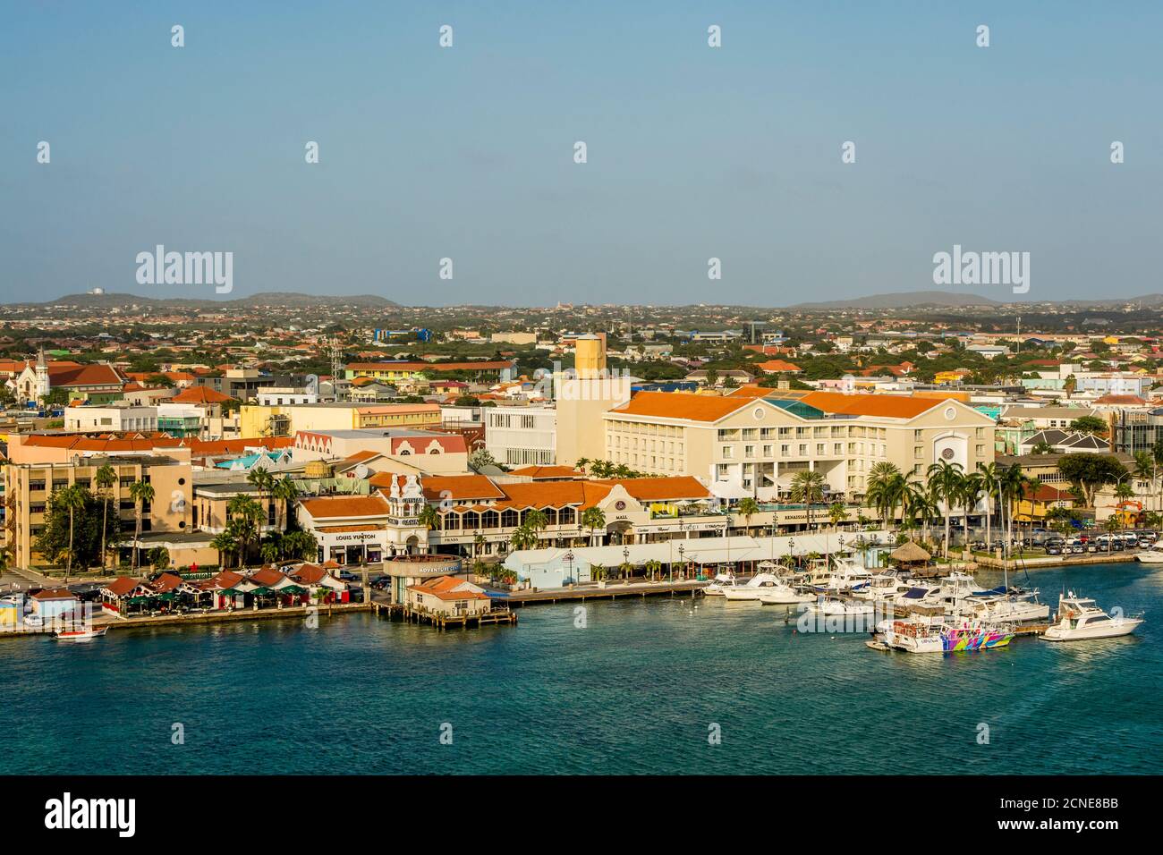 Veduta aerea di Oranjestad, Aruba, Isole ABC, Antille olandesi, Caraibi, America Centrale Foto Stock