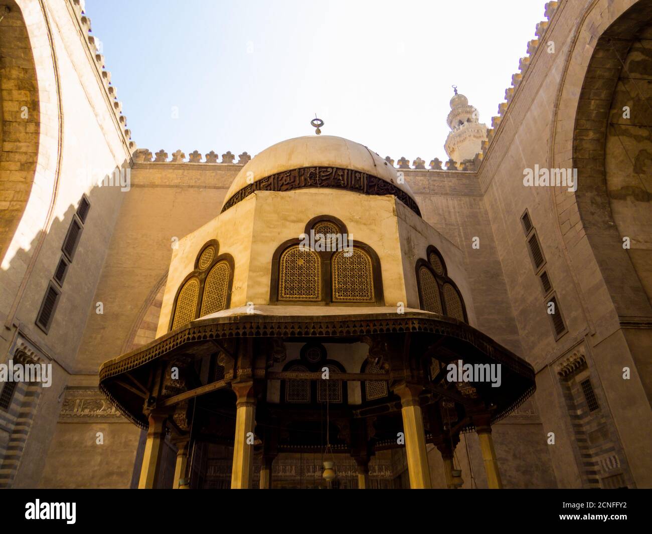 Mosque-Madrassa del sultano Hassan al Cairo, Egitto Foto Stock