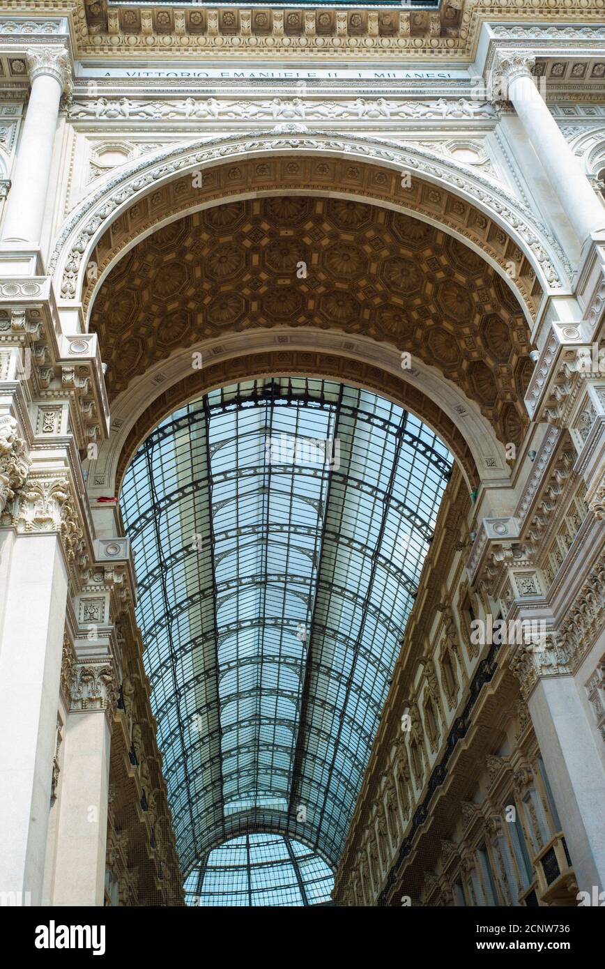 Milano, Lombardia, Italia, Piazza Duomo di Milano, Galeria Vittorio Emanuele II, tetto in vetro, art deco Foto Stock