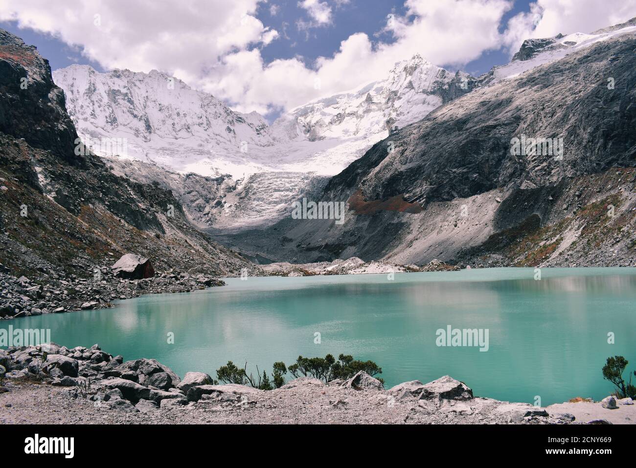 Snowy Mountain Inverno Photography - Lago in montagna Foto Stock