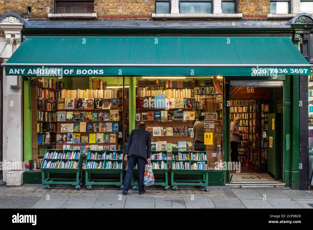 Libreria Charing Cross Road - Libreria Charing Cross Rd. Qualsiasi quantità di Libri Secondhand Book Shop nel centro di Londra. Foto Stock