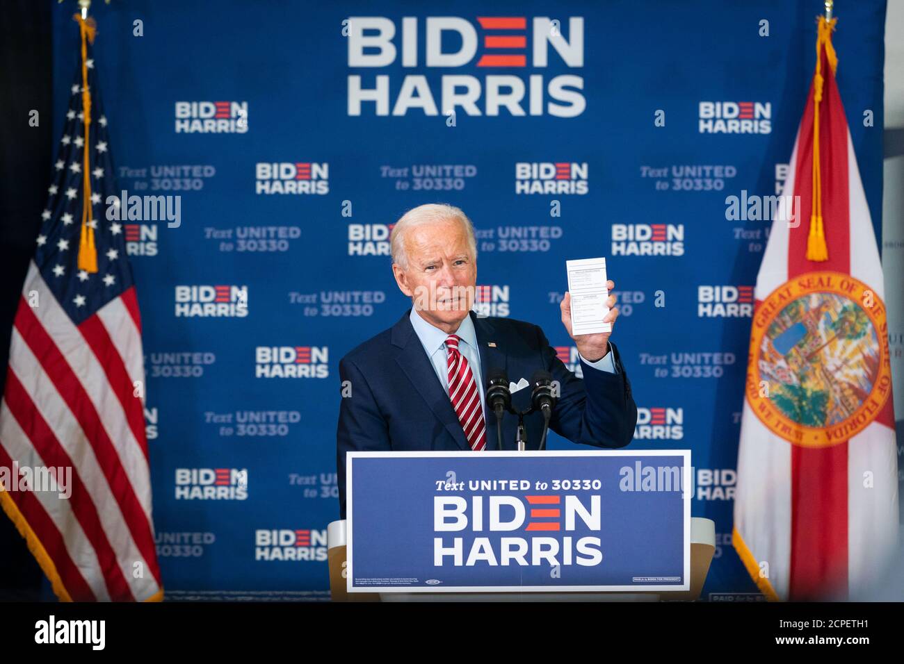 TAMPA, FL, USA - 15 settembre 2020 - il candidato presidenziale democratico americano Joe Biden partecipa a una tavola rotonda con i veterani militari statunitensi a Tampa, Florida, Foto Stock