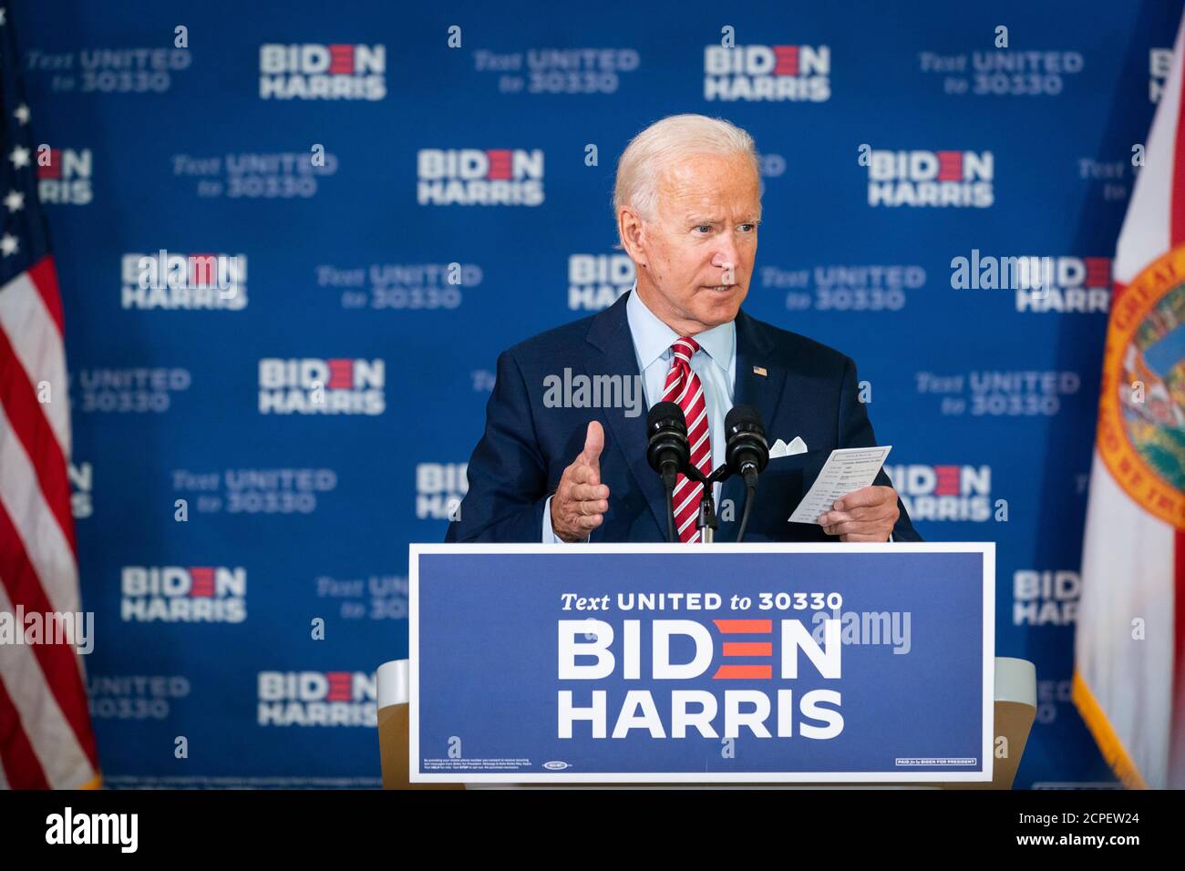 TAMPA, FL, USA - 15 settembre 2020 - il candidato presidenziale democratico americano Joe Biden partecipa a una tavola rotonda con i veterani militari statunitensi a Tampa, Florida, Foto Stock
