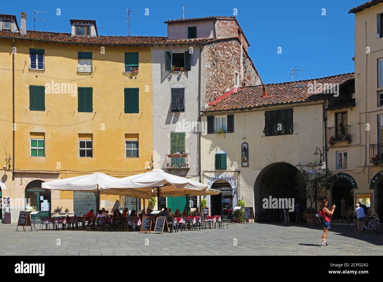 Ristorante in Piazza Anfiteatro, Lucca, Italia Foto Stock