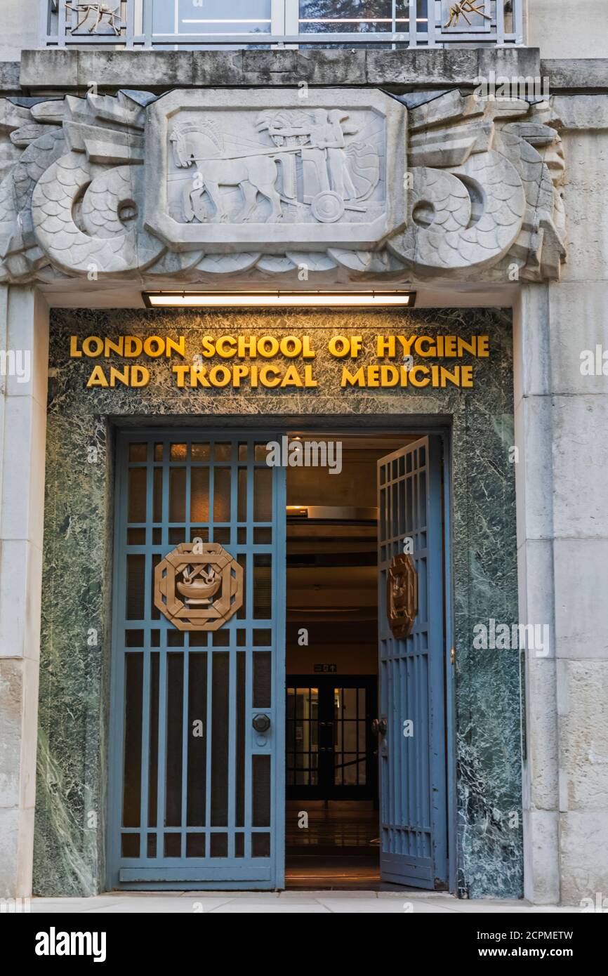 Inghilterra, Londra, Westminster, Bloomsbury, ingresso alla London School of Hygiene and Tropical Medicine Foto Stock