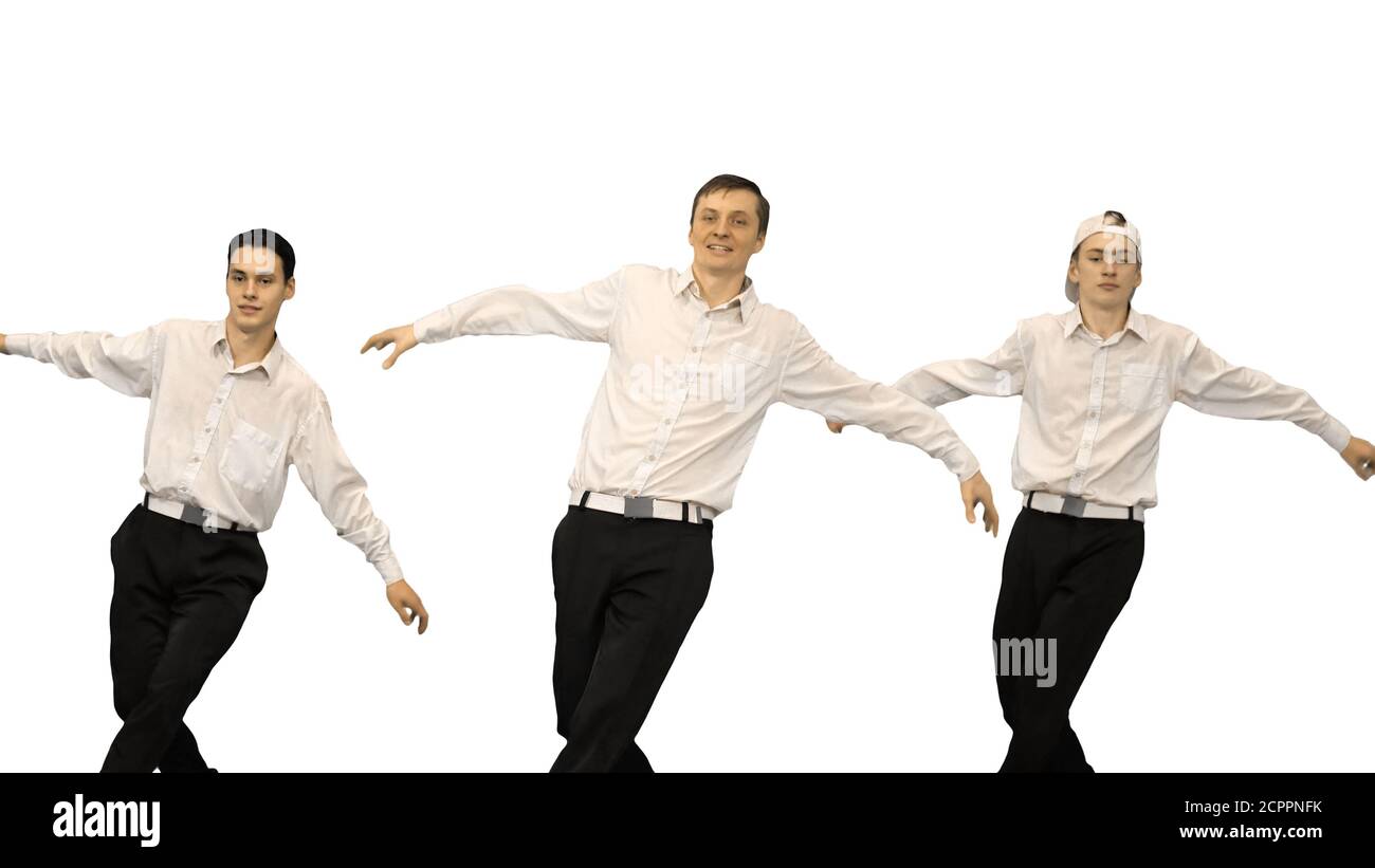 Tre ragazzi sorridenti in camicie bianche che fanno la routine di danza sincera loo Foto Stock