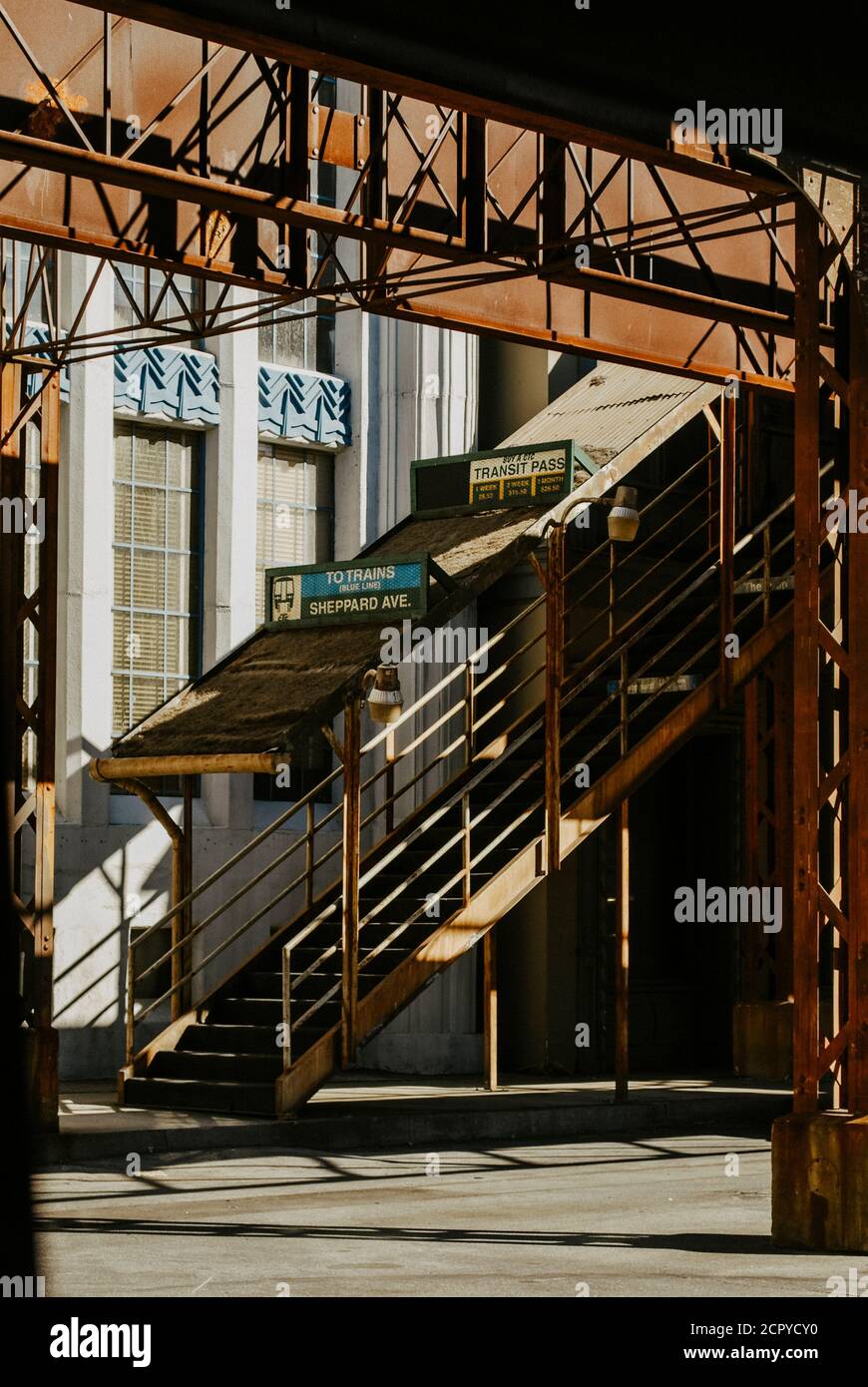 USA, California, Los Angeles, Warner Brothers Studios, replica della stazione ferroviaria di Chicago per la serie "Emergency Room" Foto Stock