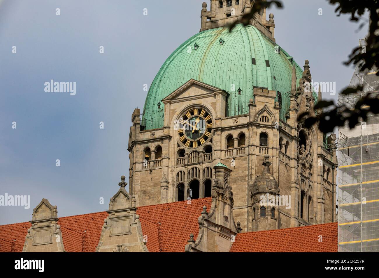 Cupola architettonica di un edificio storico ad Hannover, Germania Foto Stock