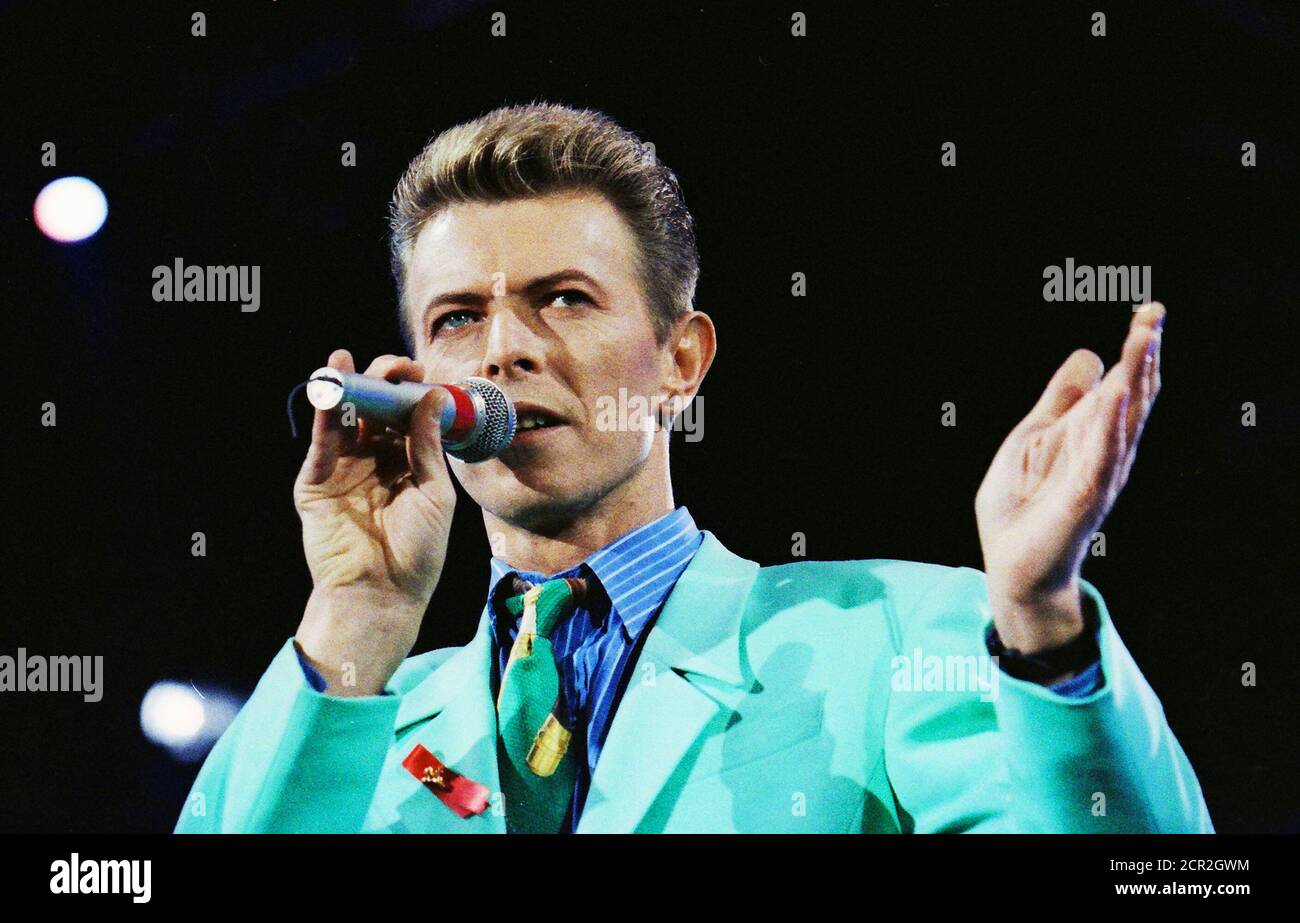 On Stage During The Freddie Mercury Tribute Concert At Wembley Immagini E Fotos Stock Alamy