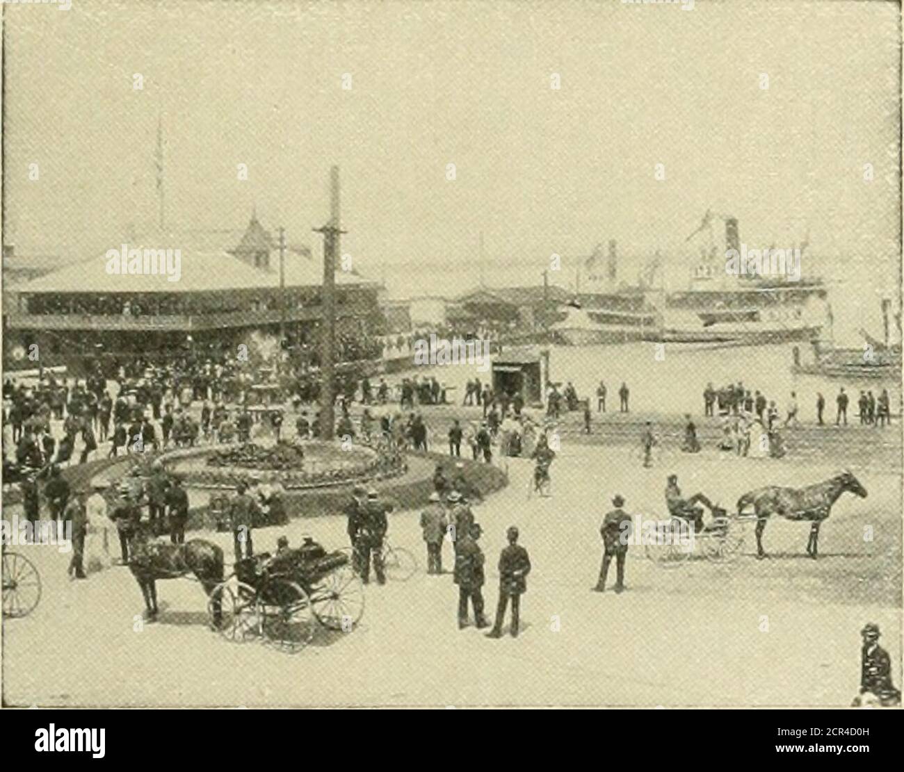 . Libro del blu reale . T-IN-BAY, che pretende di essere la più importante località turistica estiva a ovest delle Allegheny Mountains, è una delle più belle località dei GreatLakes. L'isola si trova a circa venti-twomiles a nord di Sandusky, nel lago Erie, mentre intorno ad essa sono Kelleys Island, Pelee, Middle Bass, Ballast, Gibilterra, e molte isole più piccole, ciascuna delle quali ha un'individualità distinta. Put-in-Bay Island è la più grande e più motottrattiva del gruppo. Il suo magnifico scenario, acqua pura, atmosfera frettolosa, tutta l'assenza di rugiada, superbe gite in barca, LAGO, OHIO. Lakeside è un altro lago Erie re Foto Stock