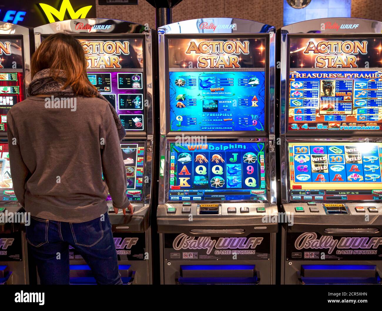 Slot machines, qui in occasione dell'ima, la fiera internazionale per l'intrattenimento e distributori automatici, Düsseldorf, Nord Foto Stock