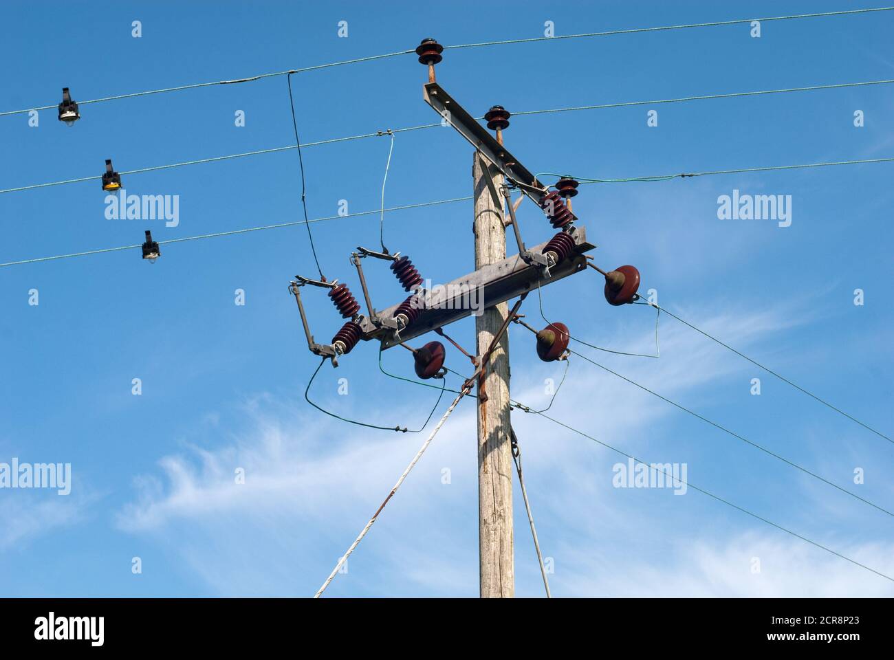 Giunto a T e interruttore della linea di alimentazione trifase DA 11 KV Foto Stock