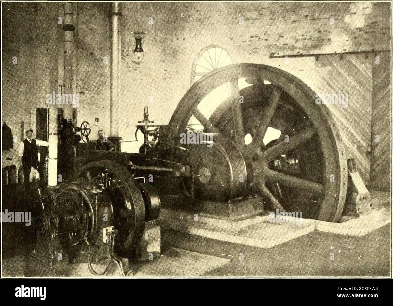 . Il giornale ferroviario di strada. Centesimi. L'azienda vende anche libri di miglia da 500 miglia e 1000 miglia al tasso di 1% centesimi per miglio, biglietti scolastici e biglietti per feste, facendo tariffe speciali. Il business express e pacchi non è ancora stato completamente sviluppato, in quanto l'azienda non ha ricevuto la sua express car. Questa attività, tuttavia, anche nelle condizioni attuali, è aumentata a tali extentas per rendere difficile con le vetture combinationPassenger mantenere il calendario Tecar correre in un orario di calendario. Gli ufficiali della com-pany sono: Joseph E. Heston, Princeton, presidente; Foto Stock