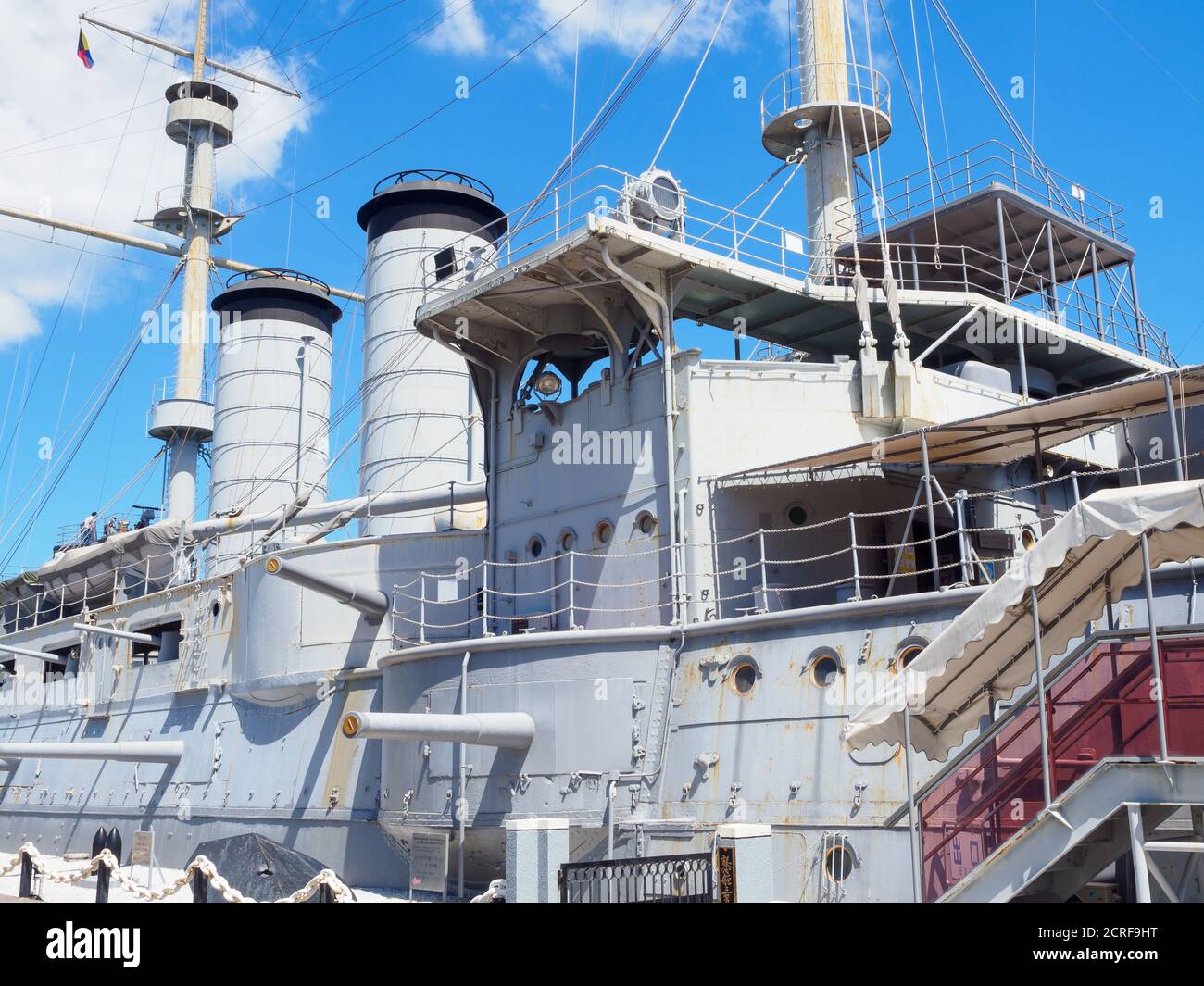 La storica nave da guerra giapponese 'Mikasa' a Yokosuka, Giappone. Foto Stock