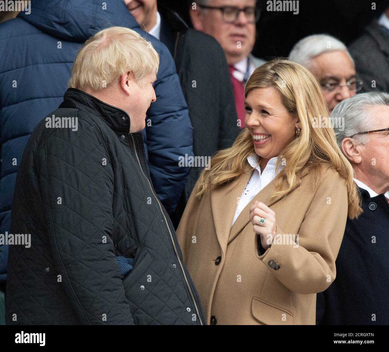 Primo Ministro Boris Johnson e Fiance Carrie Symonds a Twickenham. Inghilterra / Galles. 7/3/2020. PHOTO CREDIT : © MARK PAIN / ALAMY STOCK PHOTO Foto Stock