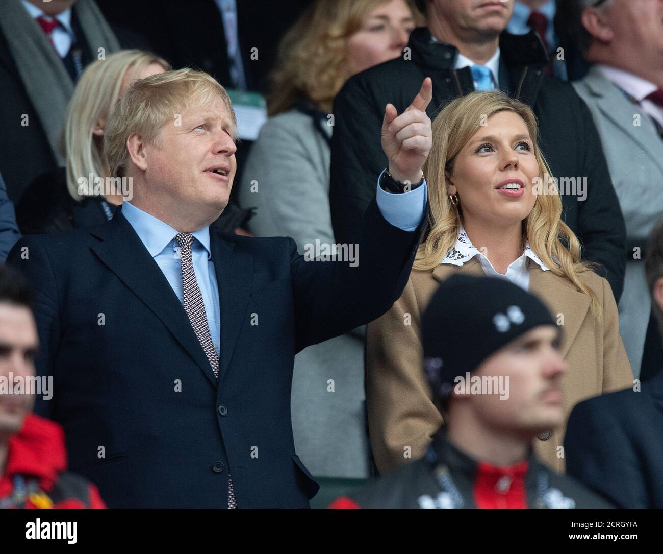 Primo Ministro Boris Johnson e Fiance Carrie Symonds a Twickenham. Inghilterra / Galles. 7/3/2020. PHOTO CREDIT : © MARK PAIN / ALAMY STOCK PHOTO Foto Stock
