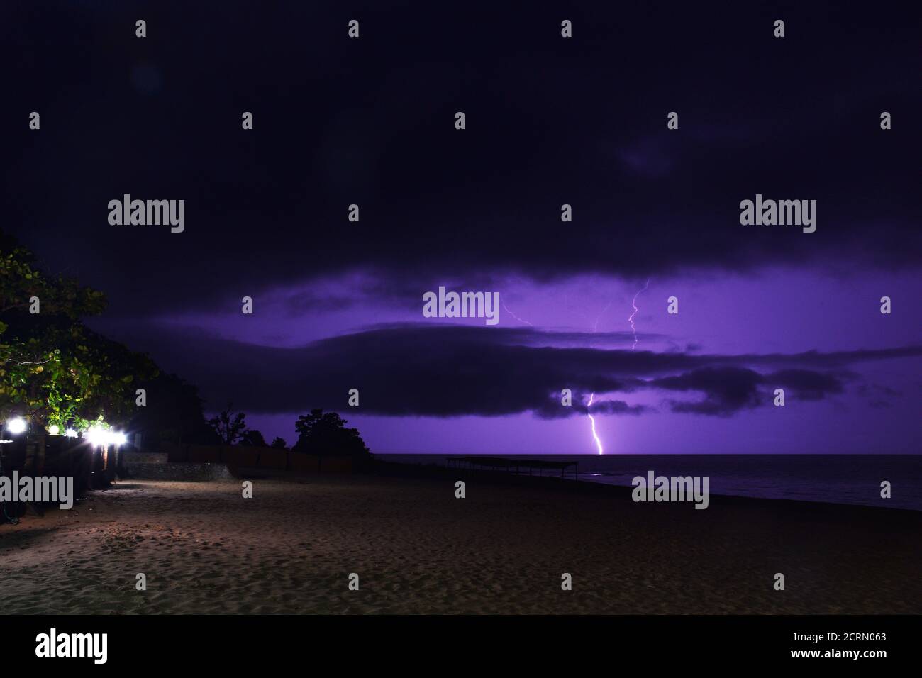 L'illuminazione colpisce il lago Malawi Foto Stock