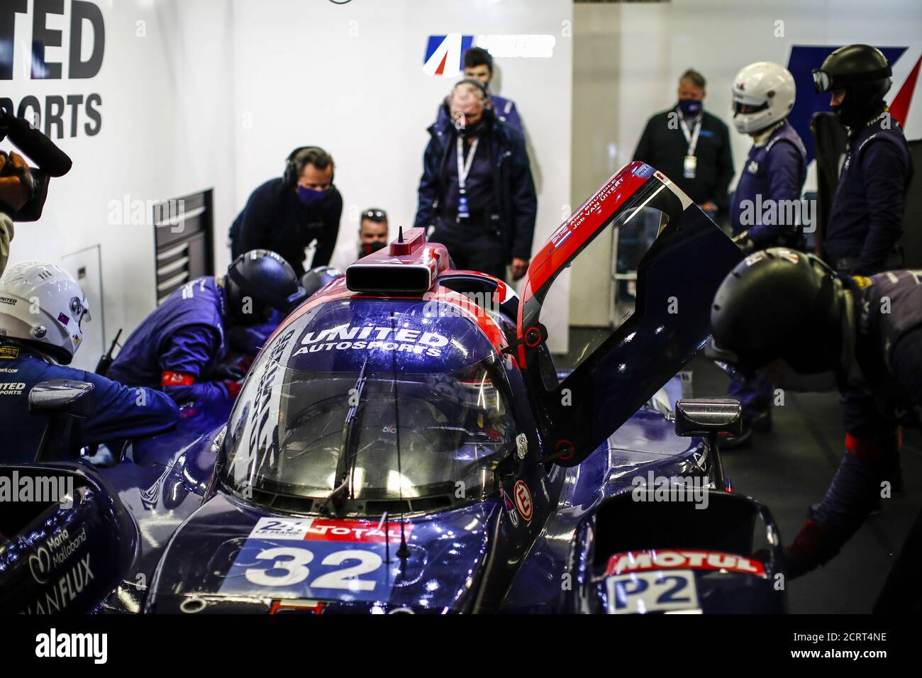 Le Mans, Francia. 20 Settembre 2020. 32 Brundle Alex (gbr), Owen Will (usa), van Uitert Job (nld), United Autosports, Oreca 07-Gibson, azione, box durante la 2020 24 ore di le Mans, 7° appuntamento del Campionato Mondiale FIA Endurance 2019-20 sul circuito des 24 Heures du Mans, dal 16 al 20 settembre, 2020 a le Mans, Francia - Photo Xavi Bonilla / DPPI Credit: LM/DPPI/Xavi Bonilla/Alamy Live News Foto Stock