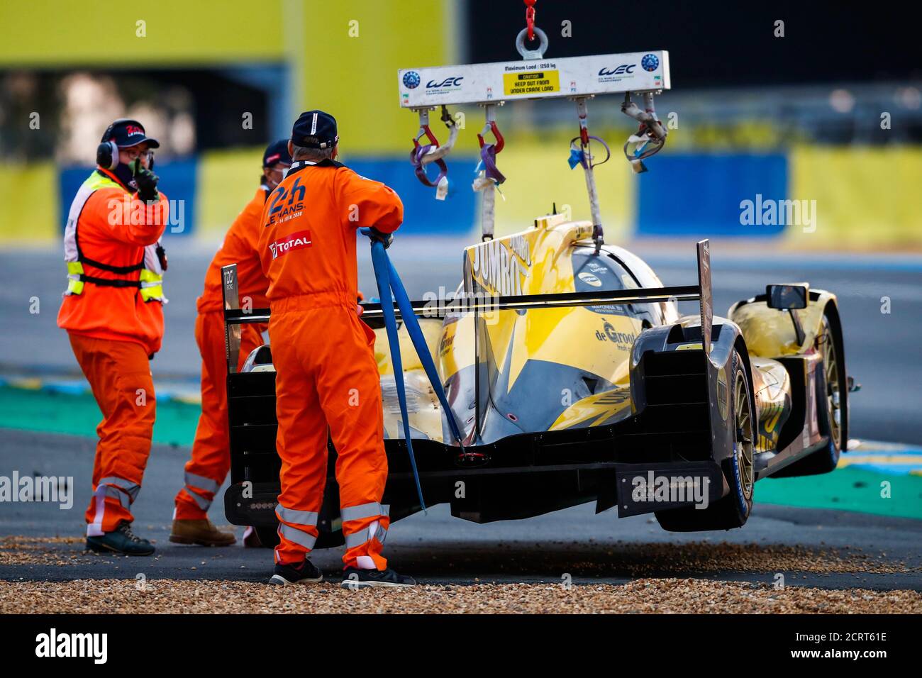 Le Mans, Francia. 20 Settembre 2020. 29 Van Eerd Frits (ndl), Van der Garde Giedo (nld), De Vries Nyck (nld), Racing Team Nederland, Oreca 07-Gibson, azione durante la 2020 24 ore di le Mans, 7° appuntamento del Campionato Mondiale FIA Endurance 2019-20 sul circuito des 24 Heures du Mans, dal 16 al 20 settembre, 2020 a le Mans, Francia - Photo Xavi Bonilla / DPPI Credit: LM/DPPI/Xavi Bonilla/Alamy Live News Foto Stock