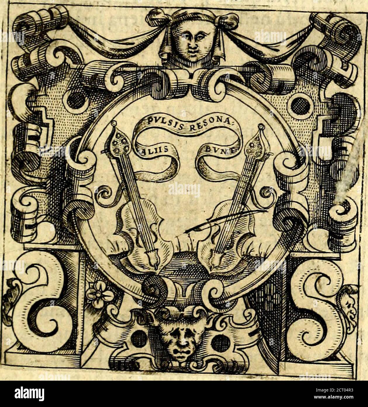 . Imprese illustri di diuersi, coi percorsi di Camillo Camilli, et con le figure intagliate in rame di Girolamo Porro Padouano .. . ALCIBIADE LVCARINI. Foto Stock