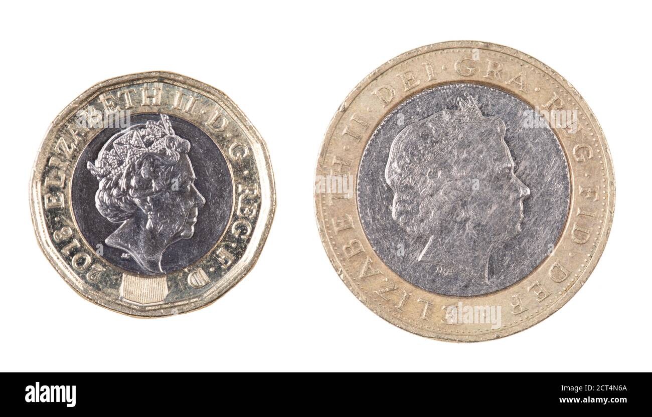 Lati opposti di entrambi i britannici uno e due libbre monete isolate su sfondo bianco Foto Stock