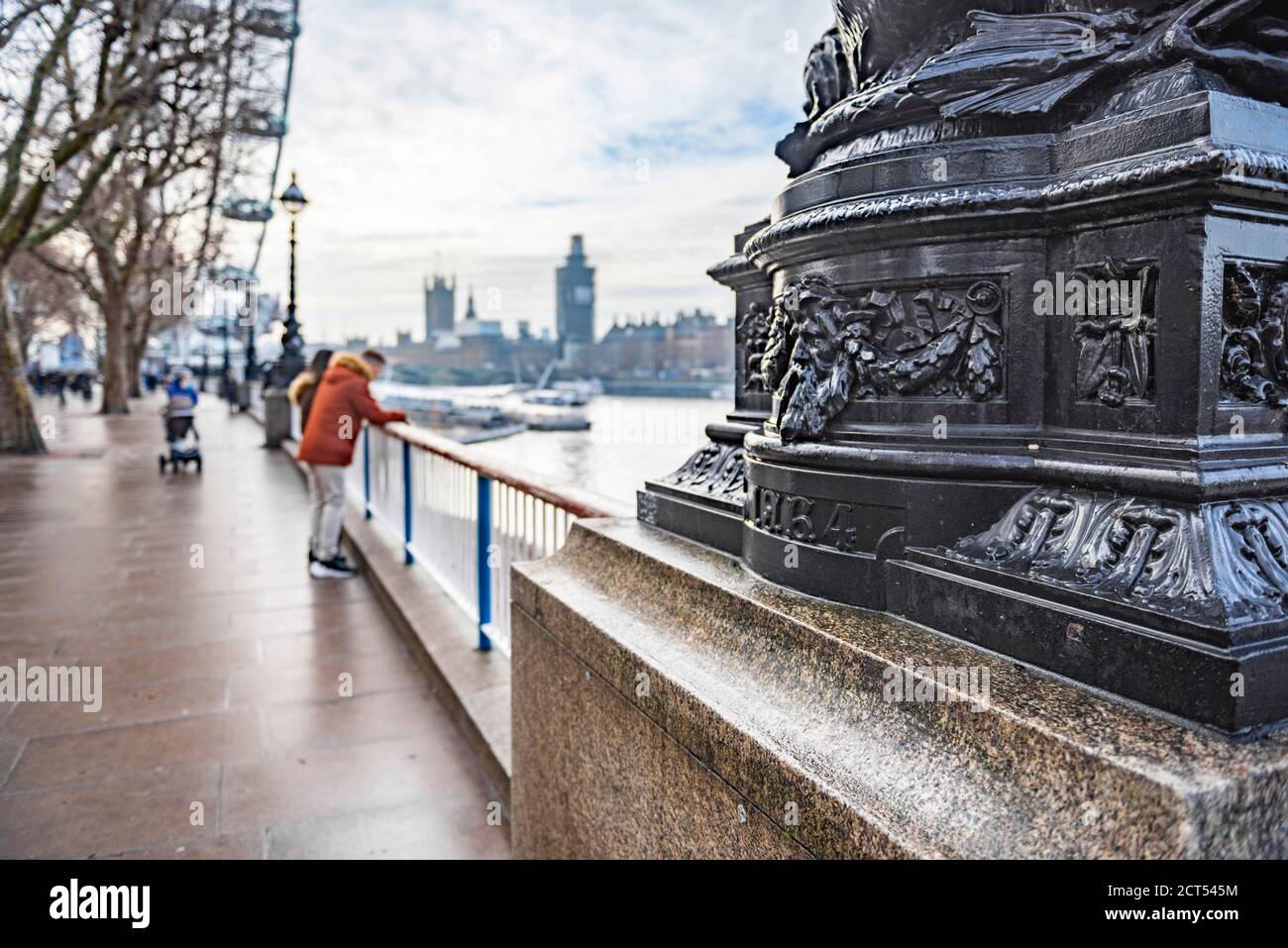 Dolphin Lamp, South Bank, Southwark, Londra, Inghilterra Foto Stock