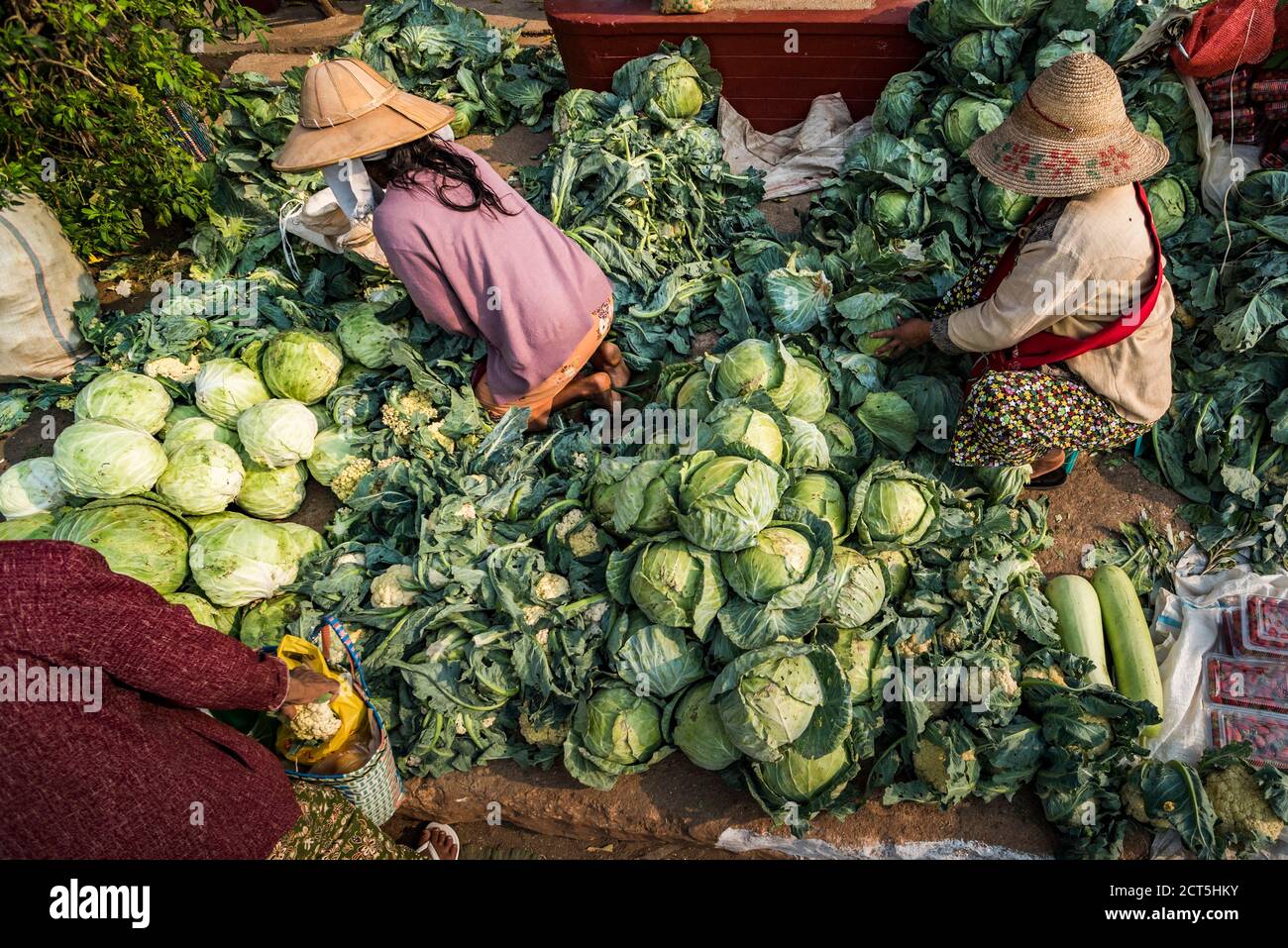 Mercato di frutta e verdura in Pindaya, Stato Shan, Myanmar (Birmania) Foto Stock