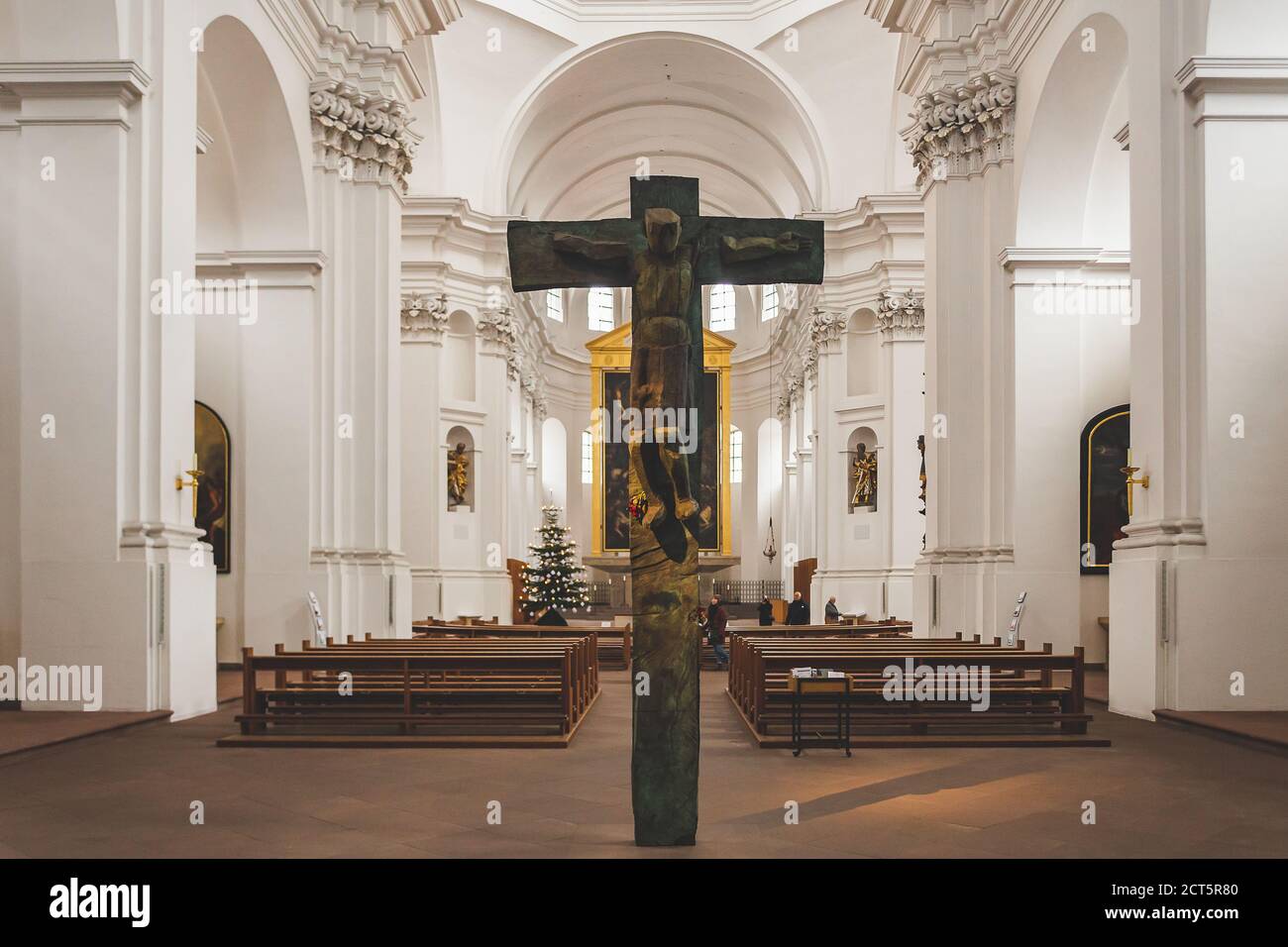 Wurzburg/Germany-3/1/19: Un interno della Stift Haug Kirche (eng Haug Abbey Church), una chiesa in stile barocco sulla Bahnhofstrasse a Wurzburg Foto Stock