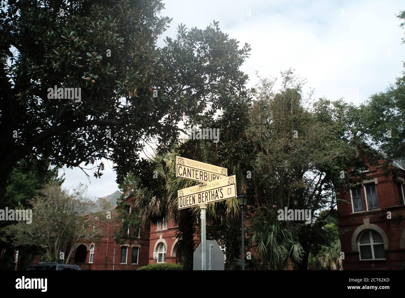 Costruire il nuovo Giardino Urbano sul sito del 1850 Villaggio Inglese costruito dal produttore di mobili del 19 ° secolo, William Enston, che ha vissuto a Charleston, SC. Foto Stock