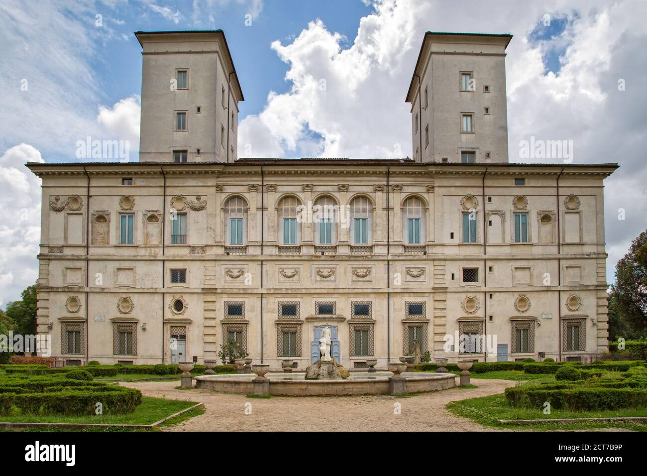 Roma, Italia - 15 maggio 2016: Nel parco di Villa Borghese si trova la famosa Galleria Borghese con tutti i vostri tesori artistici Foto Stock