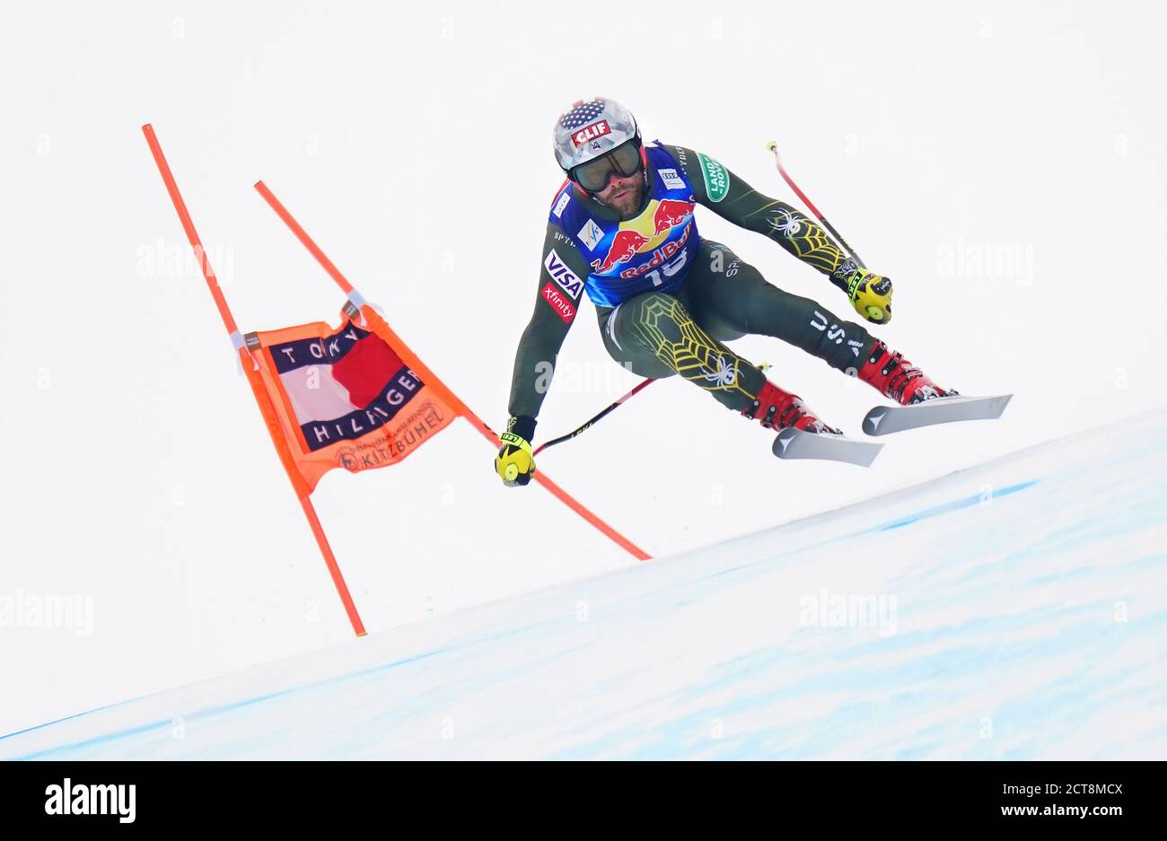 Travis Ganong durante l'evento Men's Downhill per la Coppa del mondo di sci alpino FIS 2019-20 a Kitzbuhel, Austria. PHOTO CREDIT : © MARK PAIN / ALAMY Foto Stock