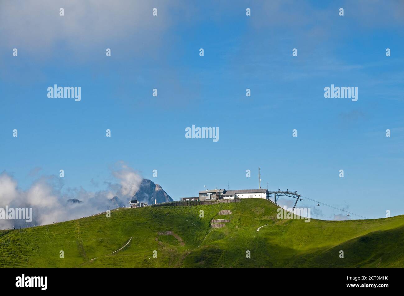 Austria, Allgaeu Alpi, Vorarlberg, Allgaeu Alpi, Kleinwalsertal, stazione di montagna Kanzelwandbahn Foto Stock