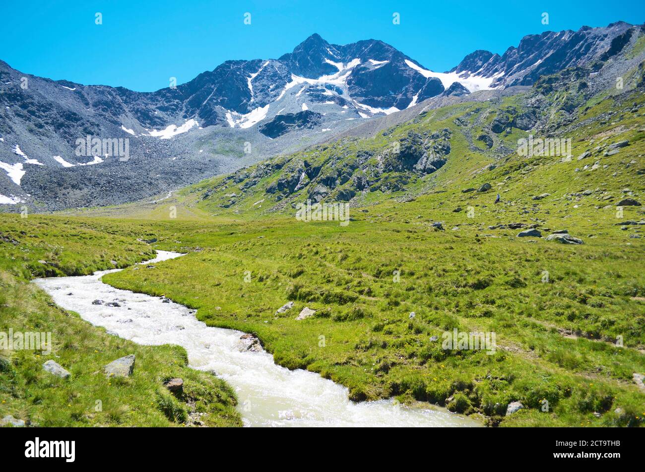 Italia, Alto Adige, Val Senales, Torrente di montagna Foto Stock