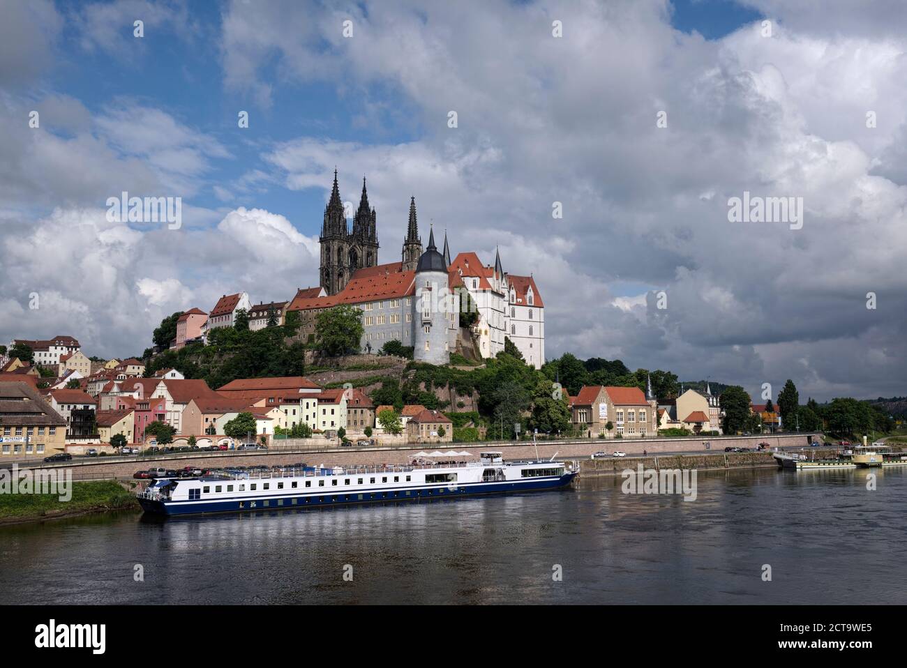 In Germania, in Sassonia, Meissen, il castello di Albrechtsburg e cattedrale in background Foto Stock