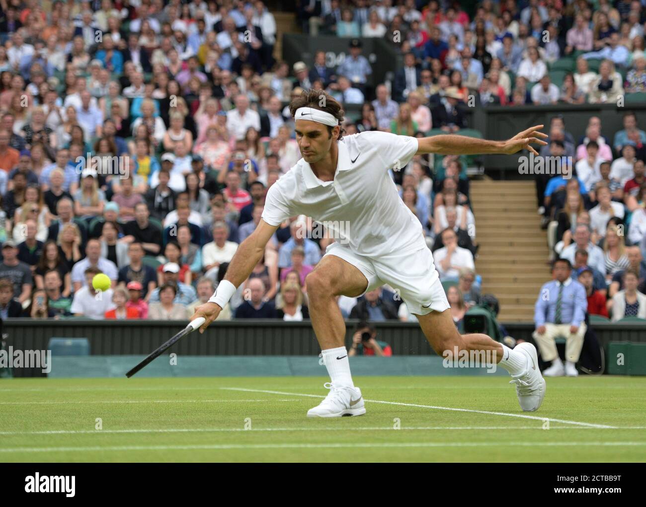 ROGER FEDERER. WIMBLEDON CAMPIONATI DI TENNIS 2014. Credit Image: © Mark Pain / Alamy Foto Stock