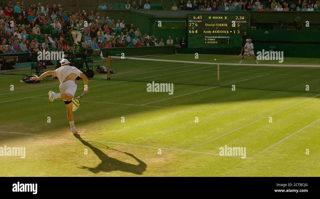 David Ferrer contro Andy Roddick. PHOTO CREDIT : © MARK PAIN / ALAMY STOCK PHOTO Foto Stock