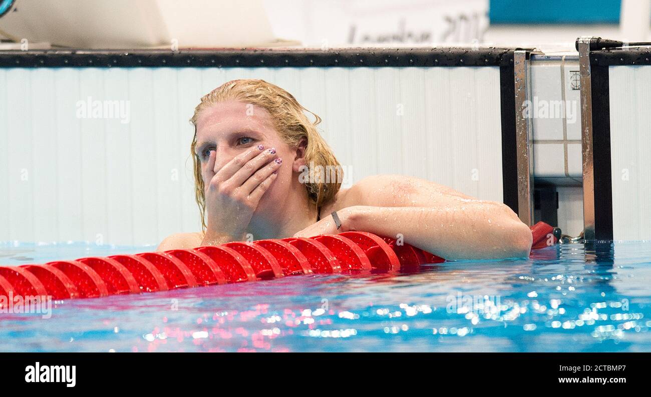 Donna 800m Freestyle Final Rebecca Adlington si presenta deluso dopo aver vinto la medaglia di bronzo. Olimpiadi di Londra 2012. IMMAGINE : © MARK PAIN / ALAMY Foto Stock
