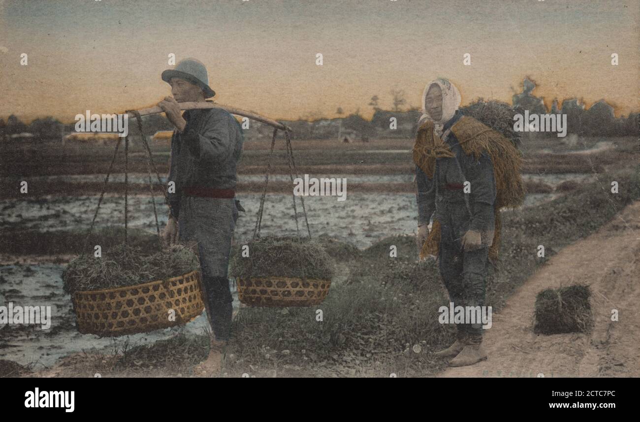 I contadini che si rimettono cioè, tornando dal loro lavoro., fermo immagine, Cartoline, 1900 - 1940 Foto Stock
