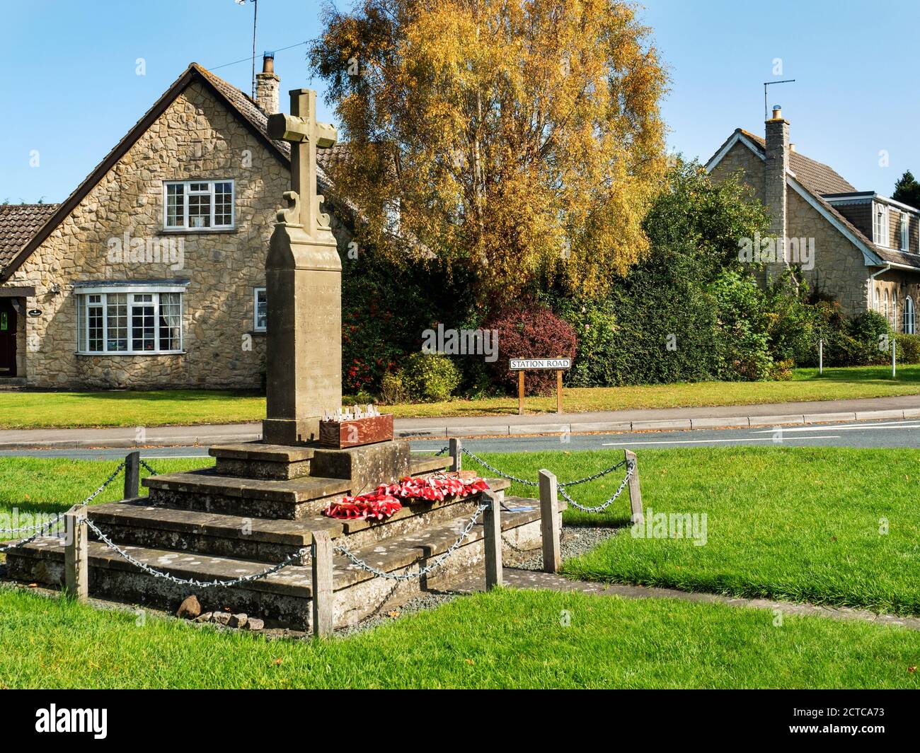 Memoriale di guerra del villaggio a Goldsborough vicino a Knaresborough North Yorkshire Inghilterra Foto Stock